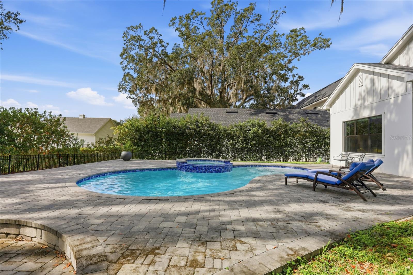 Winter Garden, Florida, 34787, United States, 5 Bedrooms Bedrooms, ,3 BathroomsBathrooms,Residential,Active,2009833