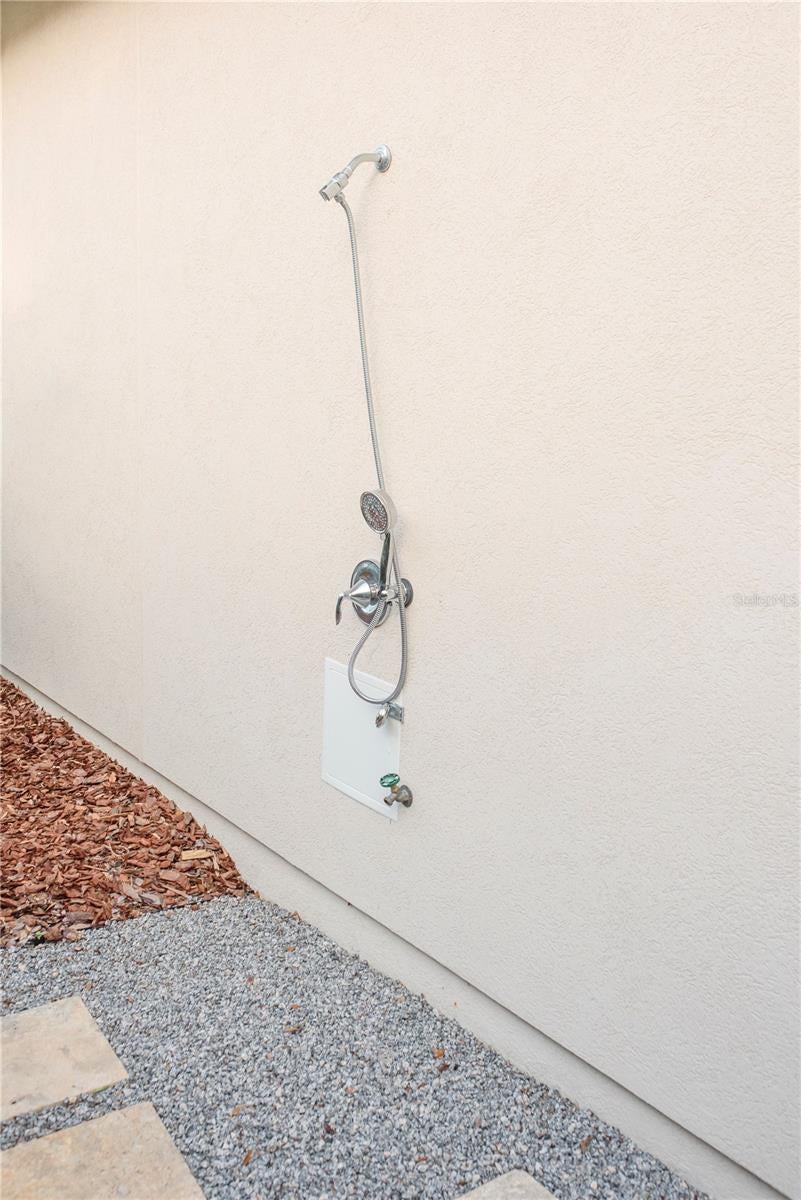 Gainesville, Florida, 32608, United States, 4 Bedrooms Bedrooms, ,3 BathroomsBathrooms,Residential,Active,1989761