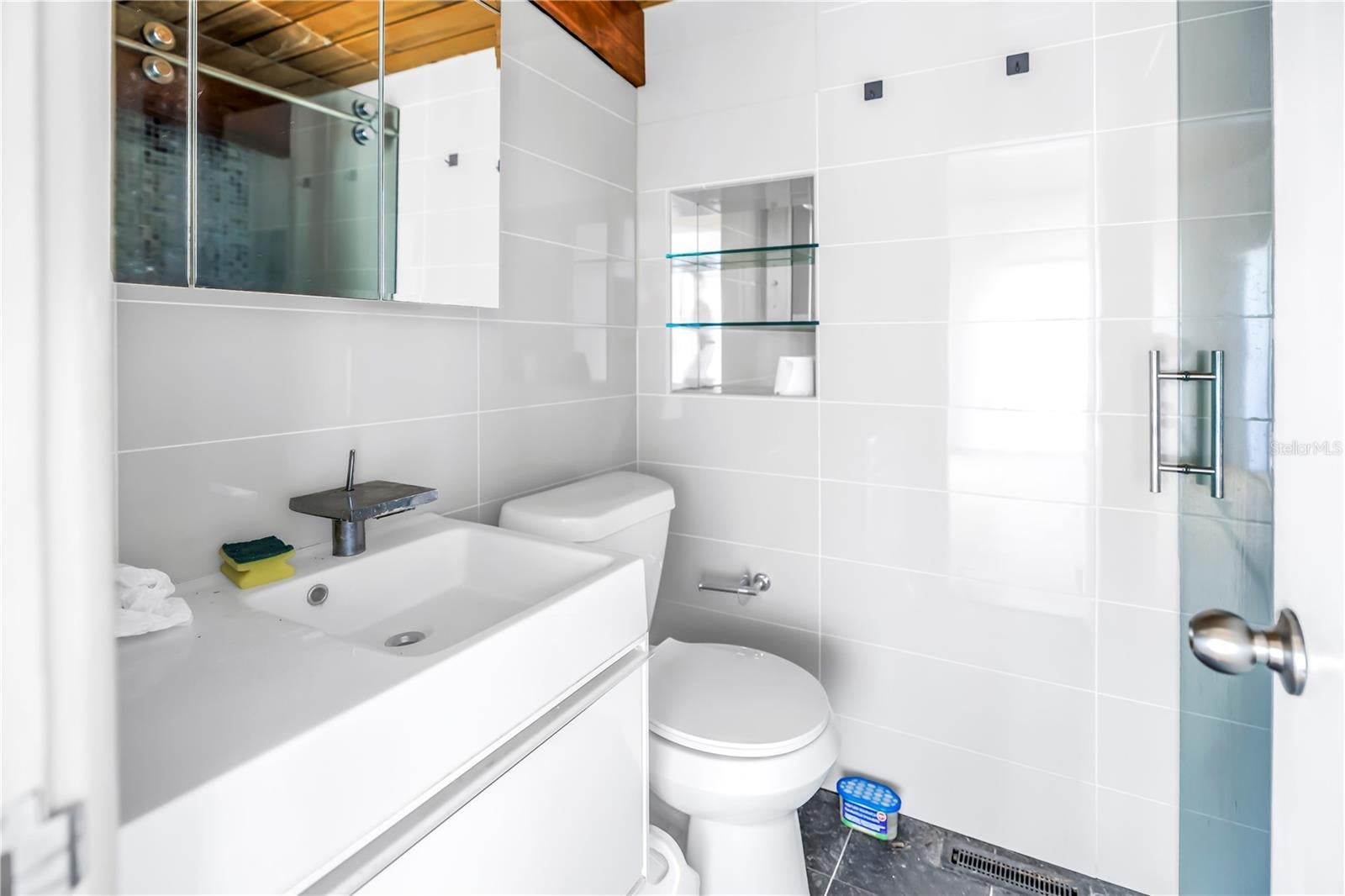 Treasure Island, Florida, 33706, United States, ,4 BathroomsBathrooms,Residential,Active,1808105