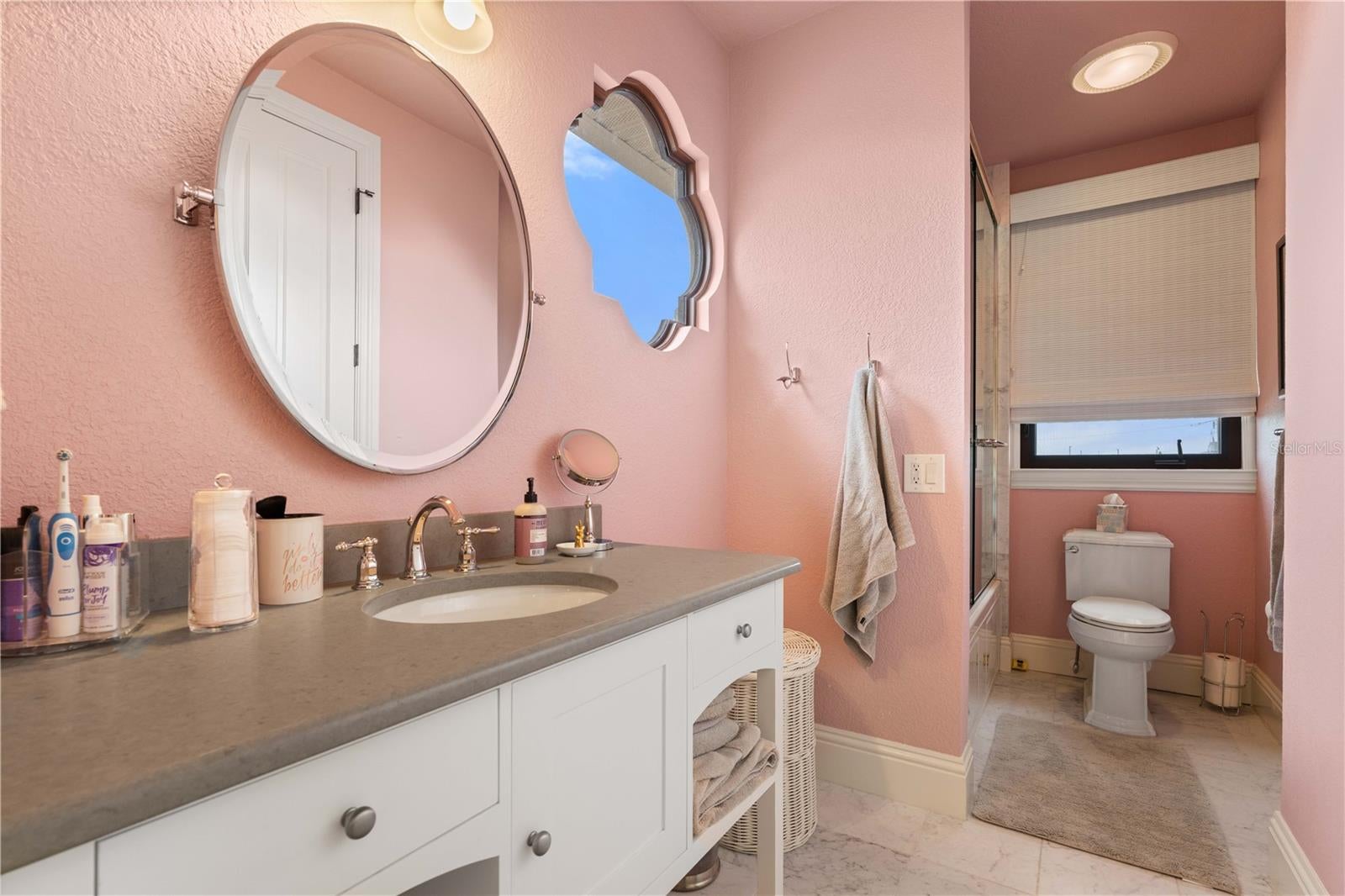 Port Charlotte, Florida, 33952, United States, 5 Bedrooms Bedrooms, ,9 BathroomsBathrooms,Residential,Active,2006954