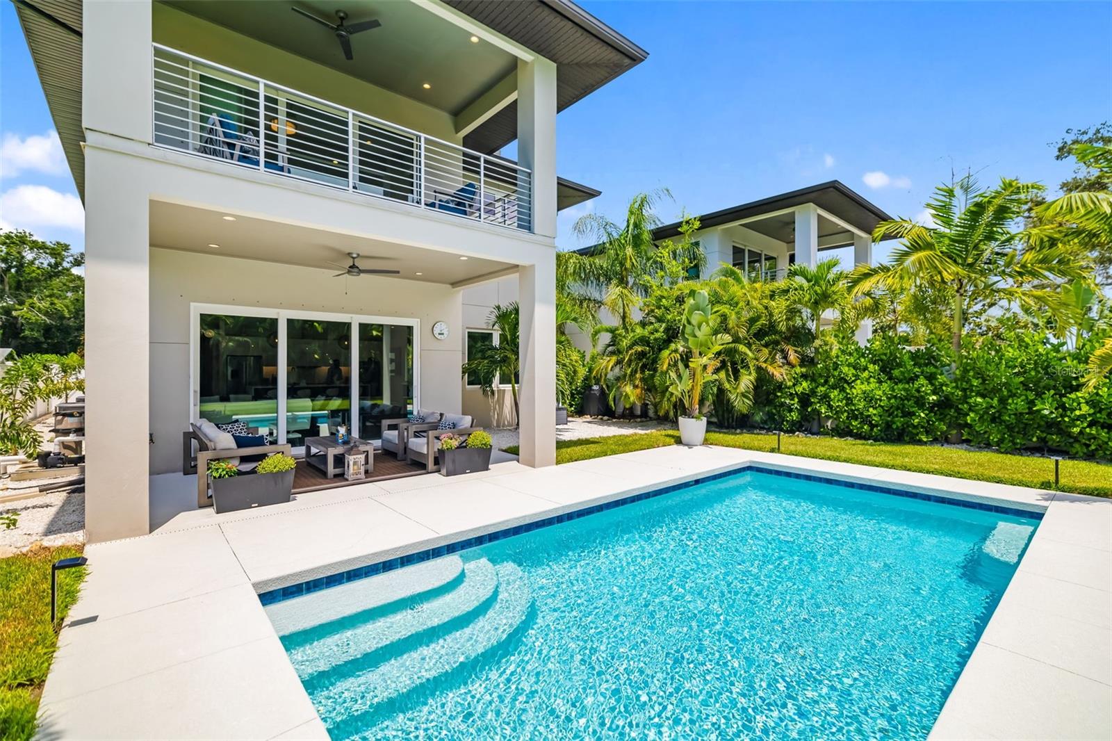 Sarasota, Florida, 34231, United States, 4 Bedrooms Bedrooms, ,3 BathroomsBathrooms,Residential,Active,1922484