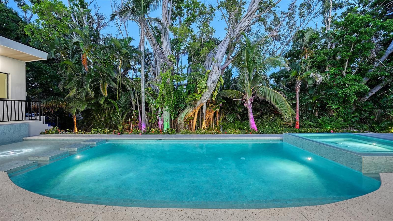 Sarasota, Florida, 34239, United States, ,7 BathroomsBathrooms,Residential,Active,1849492