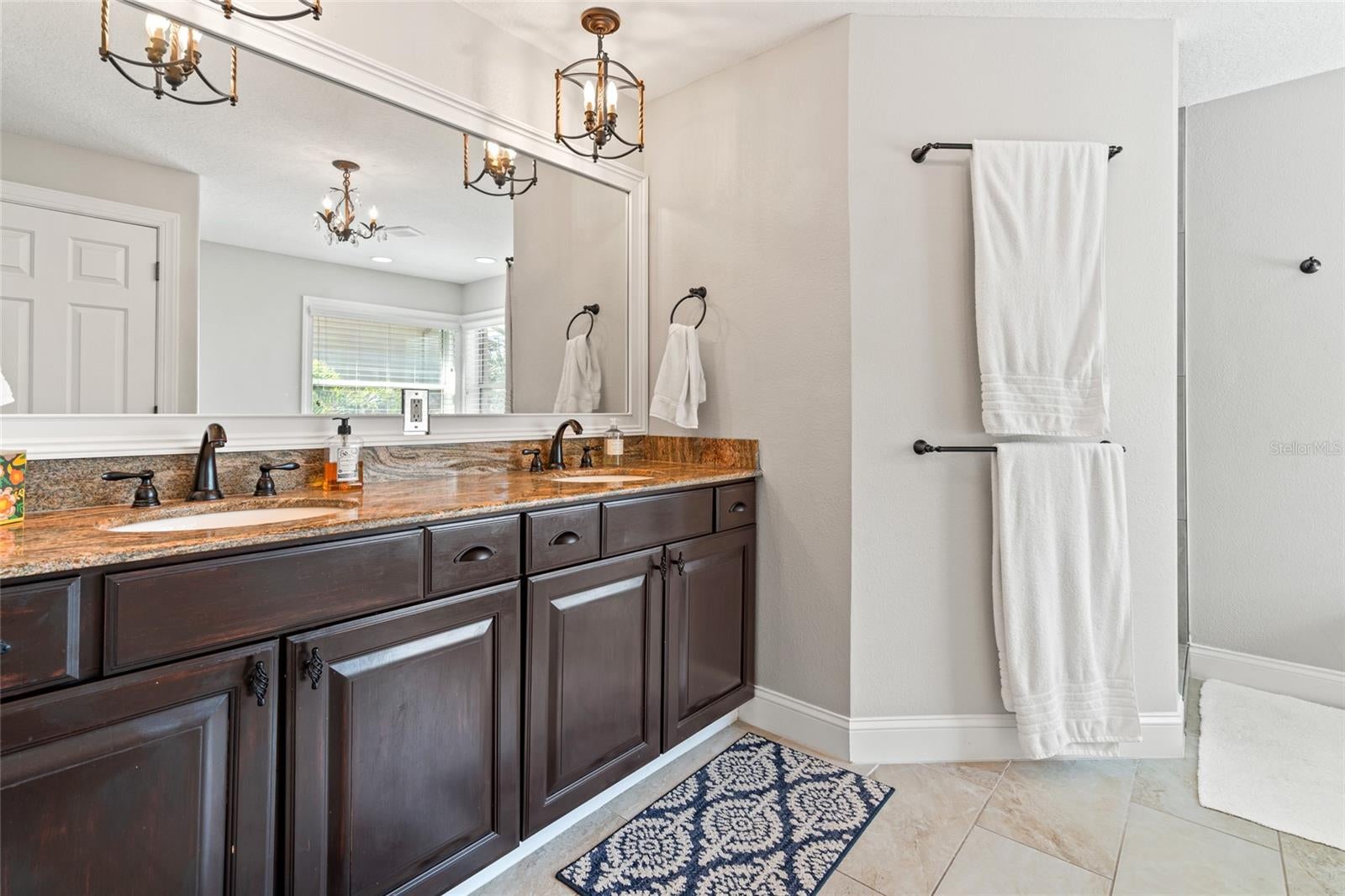 Apollo Beach, Florida, 33572, United States, ,5 BathroomsBathrooms,Residential,Active,1781627