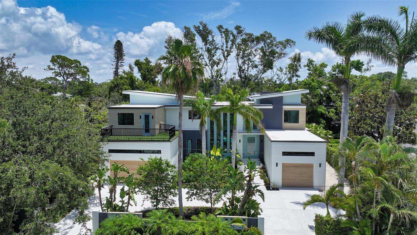 Sarasota, Florida, 34239, United States, ,7 BathroomsBathrooms,Residential,Active,1849492
