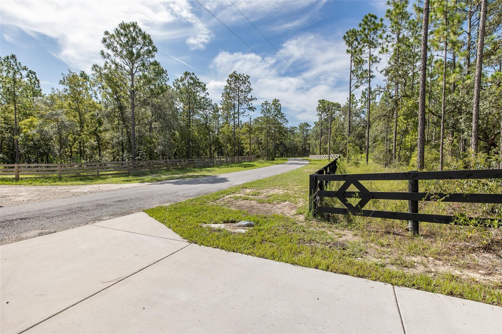 Brooksville, Florida, 34614, United States, 3 Bedrooms Bedrooms, ,2 BathroomsBathrooms,Residential,Active,1914602