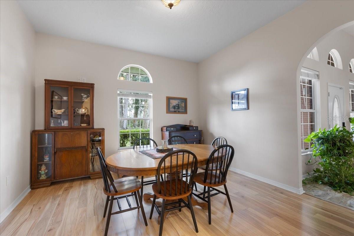 Chiefland, Florida, 32626, United States, 4 Bedrooms Bedrooms, ,5 BathroomsBathrooms,Residential,Active,1954337