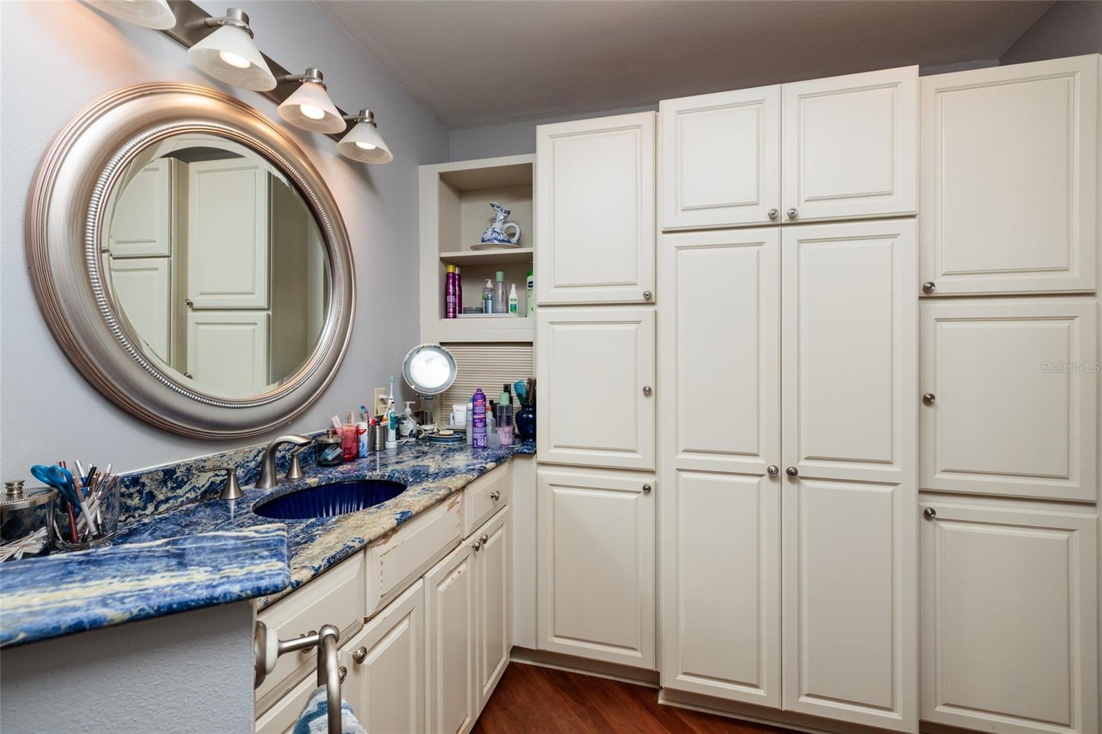 St Petersburg, Florida, 33707, United States, 4 Bedrooms Bedrooms, ,5 BathroomsBathrooms,Residential,Active,1985578