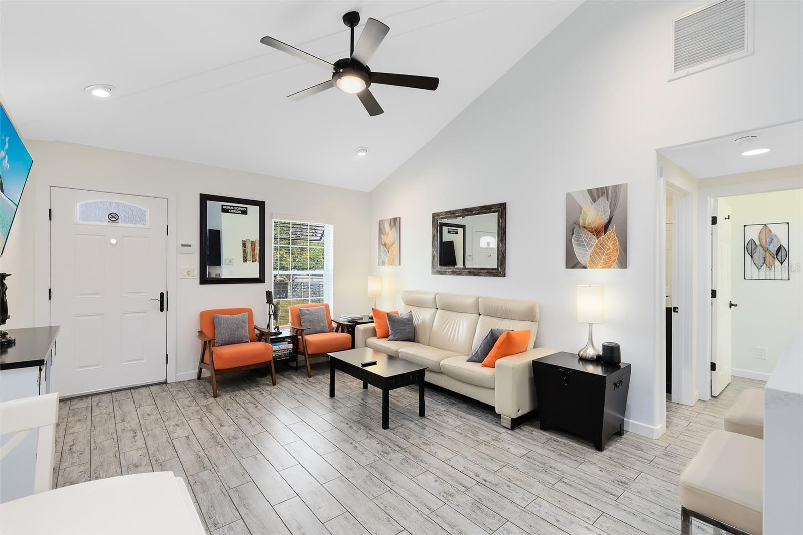 Winter Park, Florida, 32789, United States, 6 Bedrooms Bedrooms, ,4 BathroomsBathrooms,Residential,Active,1710765