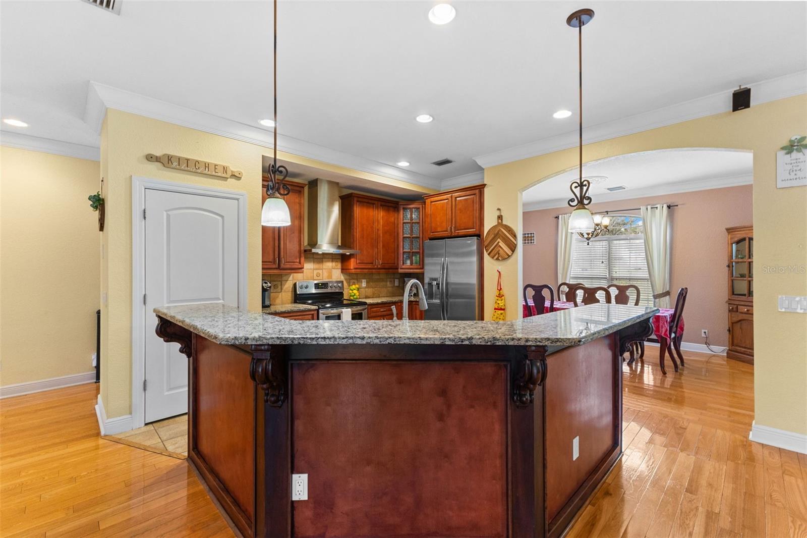 Plant City, Florida, 33567, United States, 5 Bedrooms Bedrooms, ,3 BathroomsBathrooms,Residential,Active,2007196