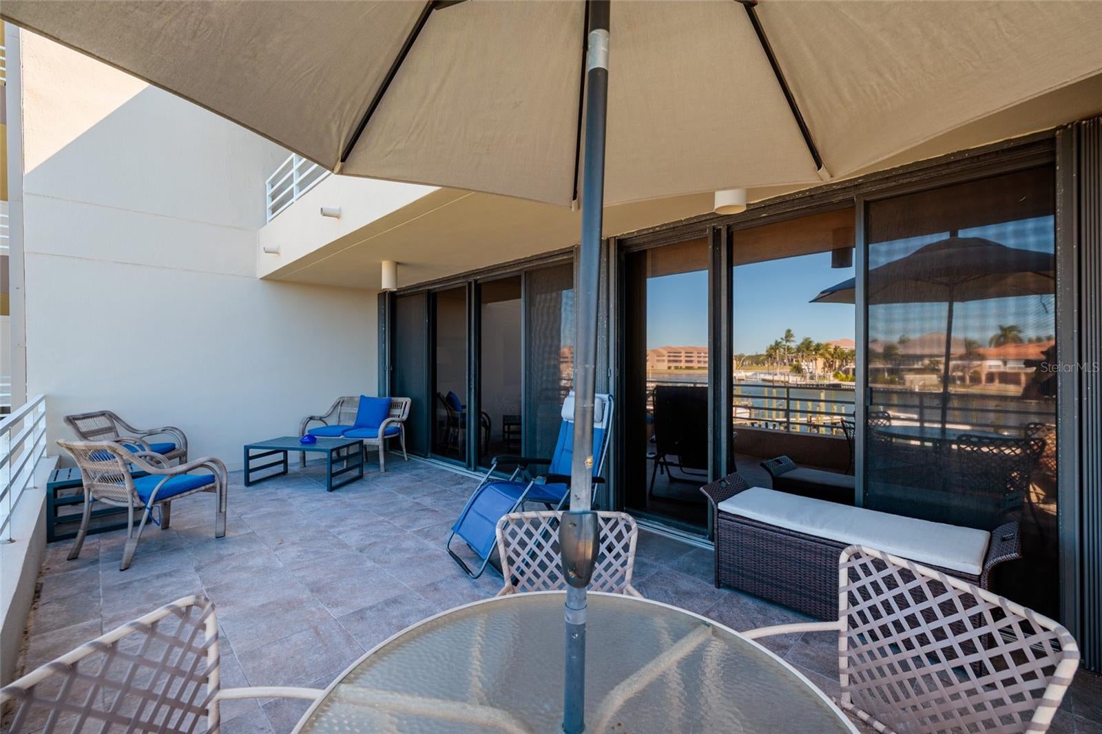 St Petersburg, Florida, 33707, United States, 4 Bedrooms Bedrooms, ,5 BathroomsBathrooms,Residential,Active,1985578