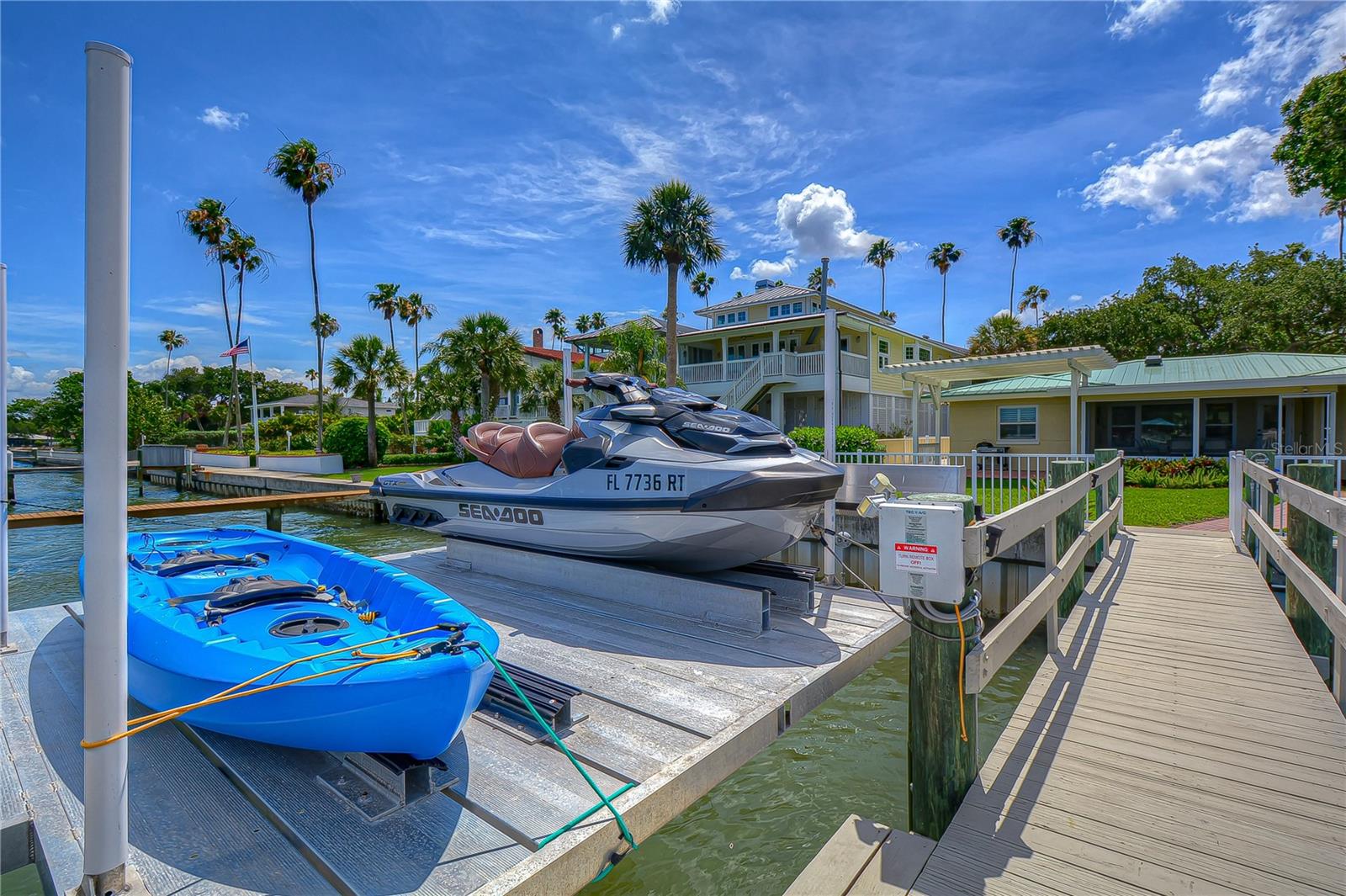 Dunedin, Florida, 34698, United States, 3 Bedrooms Bedrooms, ,3 BathroomsBathrooms,Residential,Active,1994972