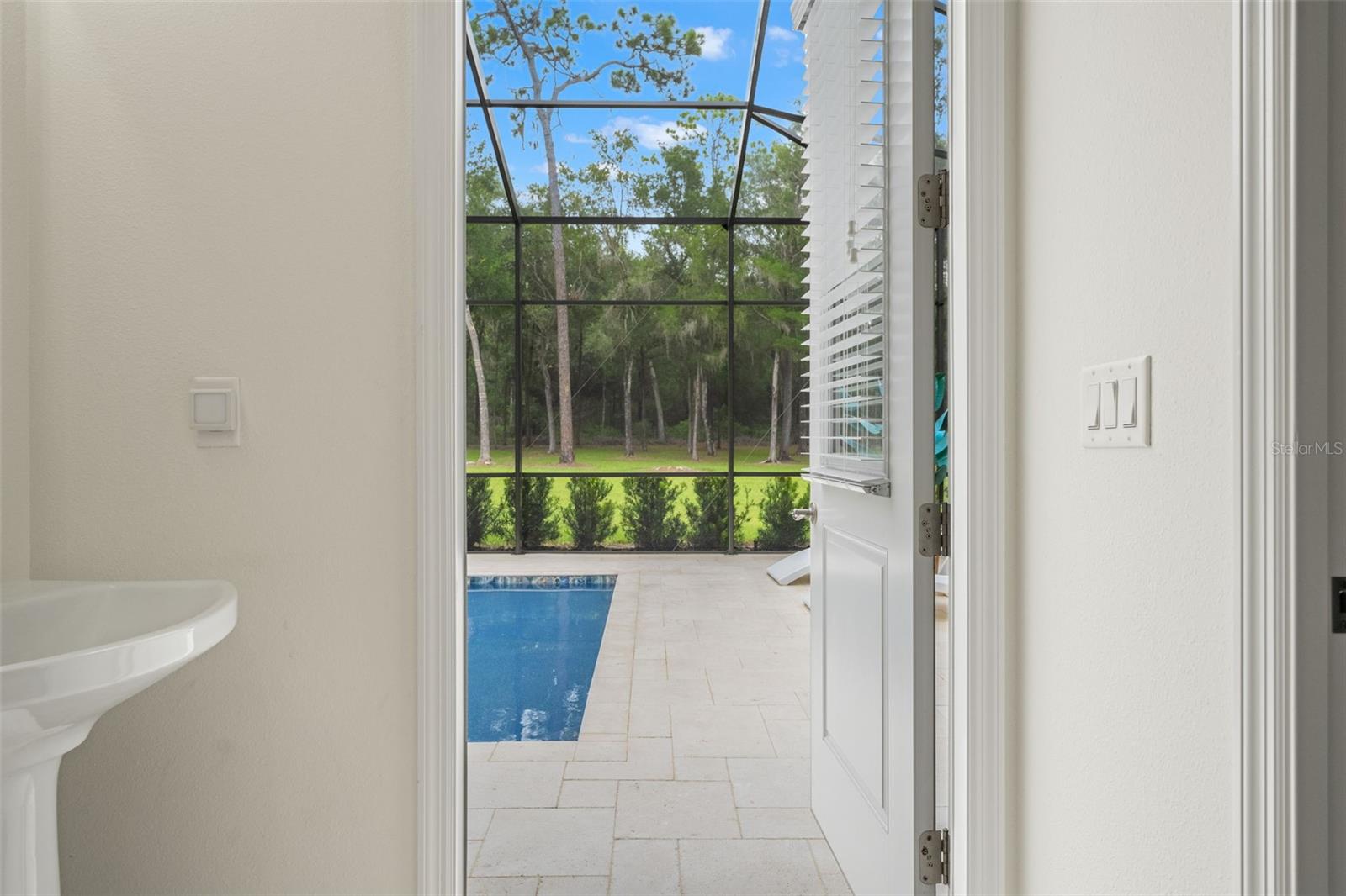 Homosassa, Florida, 34446, United States, 4 Bedrooms Bedrooms, ,4 BathroomsBathrooms,Residential,Active,1910160