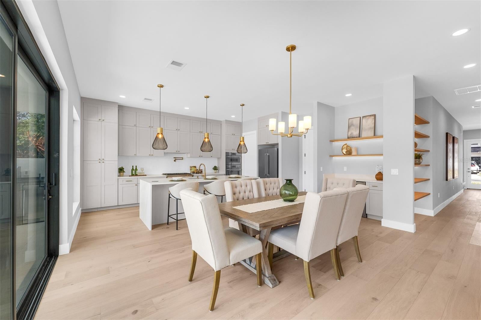 Orlando, Florida, 32804, United States, 5 Bedrooms Bedrooms, ,5 BathroomsBathrooms,Residential,Active,2019846