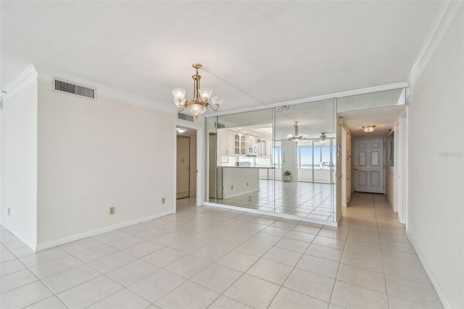 Redington Shores, Florida, 33708, United States, ,3 BathroomsBathrooms,Residential,Active,1824910