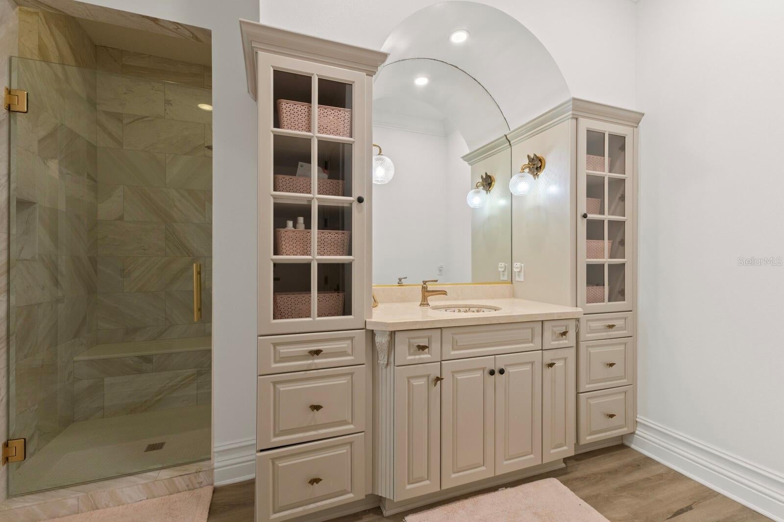 Bradenton, Florida, 34209, United States, 5 Bedrooms Bedrooms, ,6 BathroomsBathrooms,Residential,Active,1800164