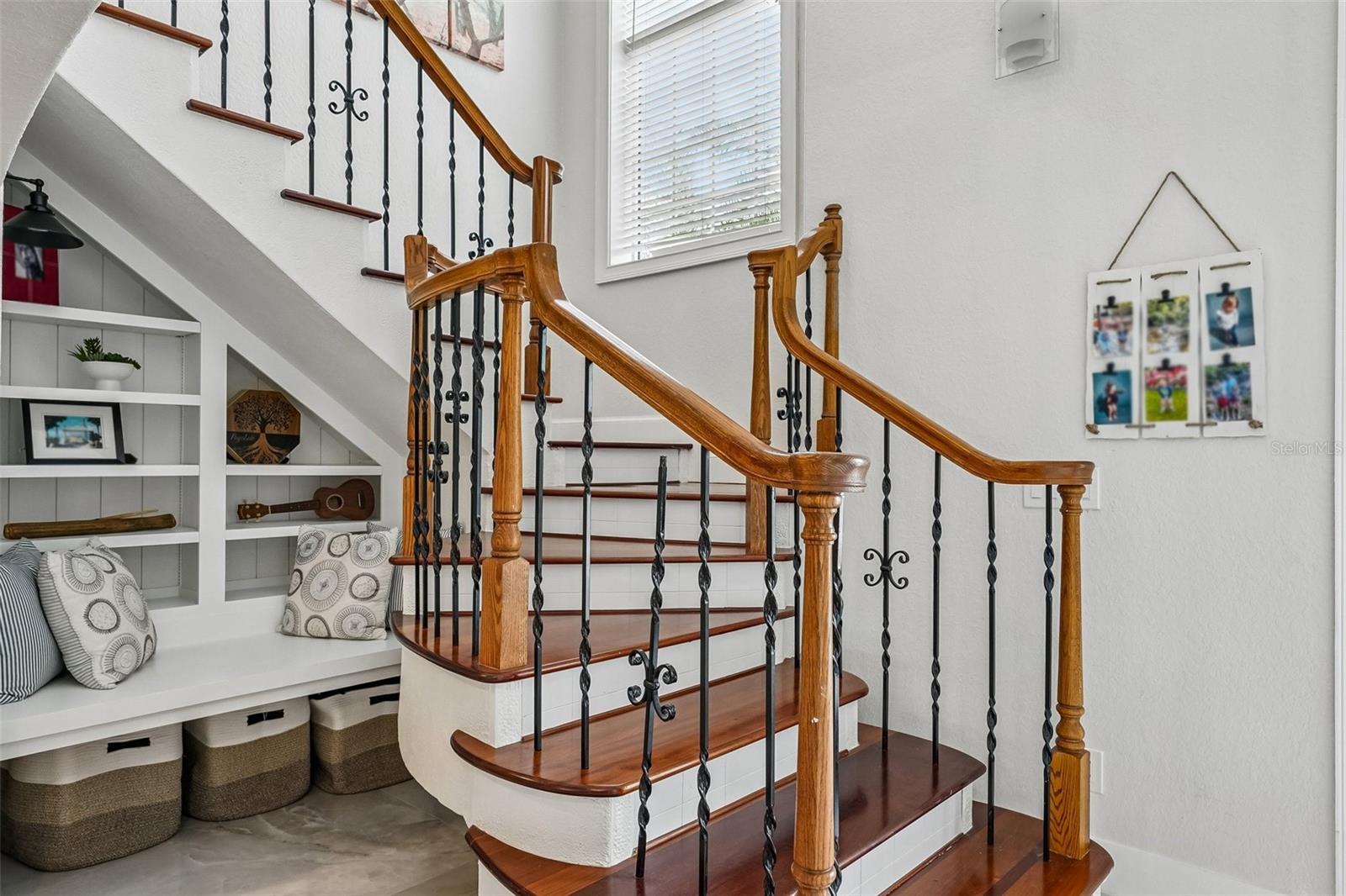 St Petersburg, Florida, 33703, United States, 5 Bedrooms Bedrooms, ,3 BathroomsBathrooms,Residential,Active,2051998