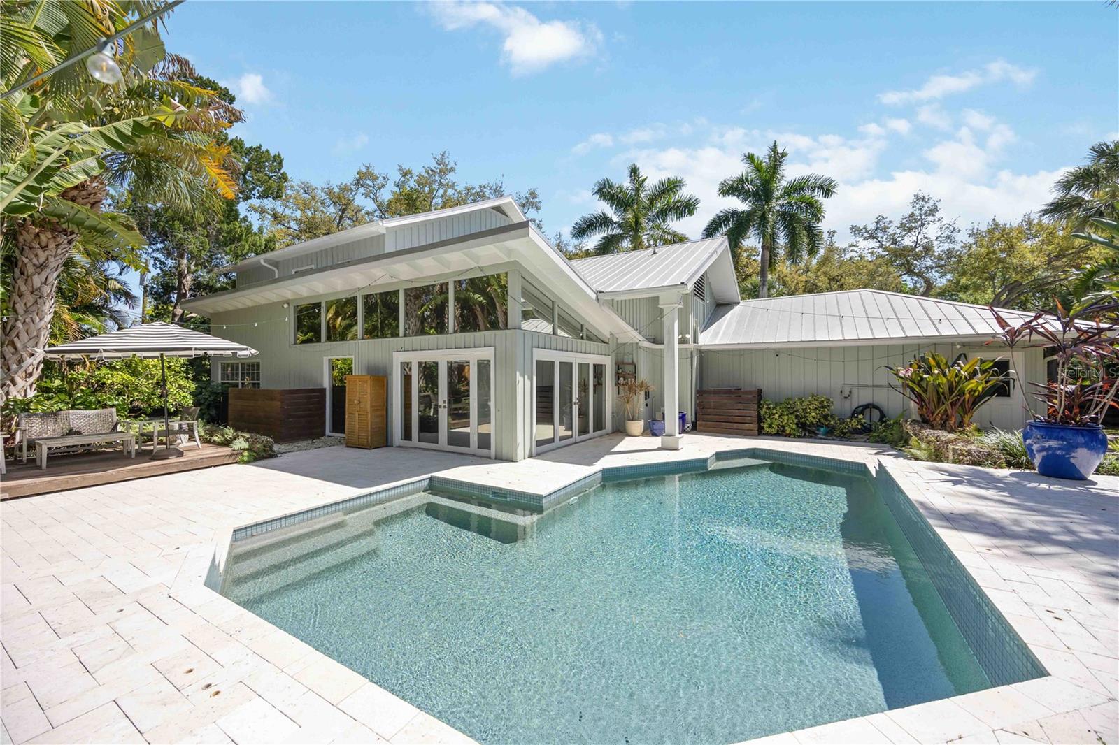 Sarasota, Florida, 34231, United States, 4 Bedrooms Bedrooms, ,4 BathroomsBathrooms,Residential,Active,2025612