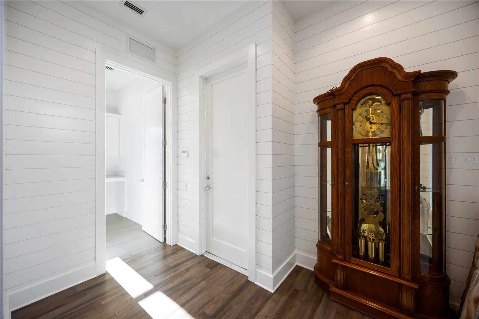 Sarasota, Florida, 34238, United States, 3 Bedrooms Bedrooms, ,3 BathroomsBathrooms,Residential,Active,2010915