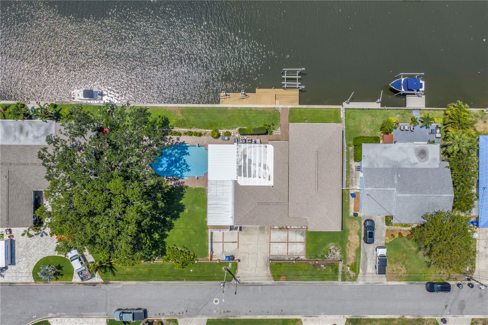St Petersburg, Florida, 33703, United States, 5 Bedrooms Bedrooms, ,3 BathroomsBathrooms,Residential,Active,1824530