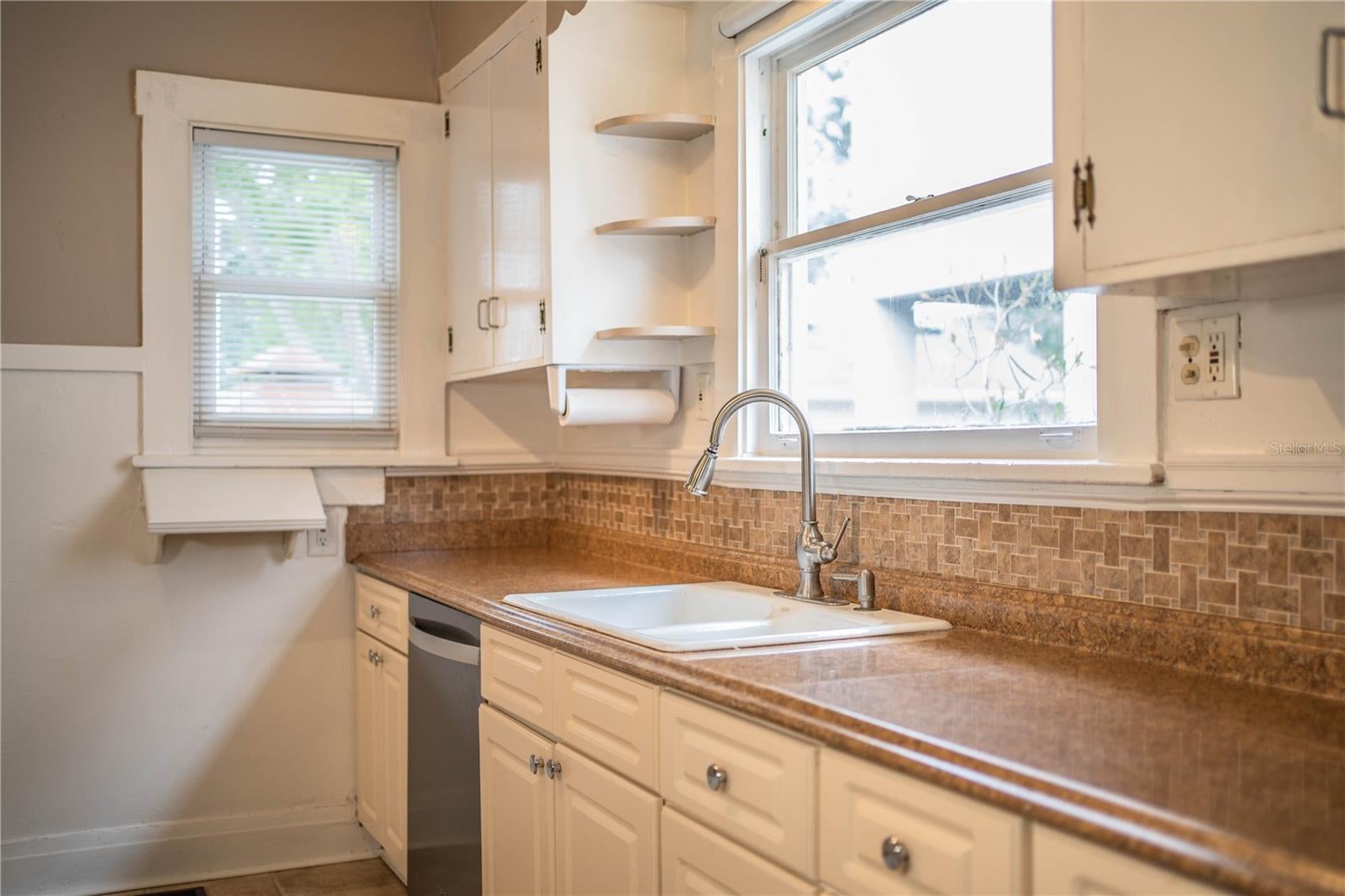 Tampa, Florida, 33606, United States, 2 Bedrooms Bedrooms, ,2 BathroomsBathrooms,Residential,Active,2012892