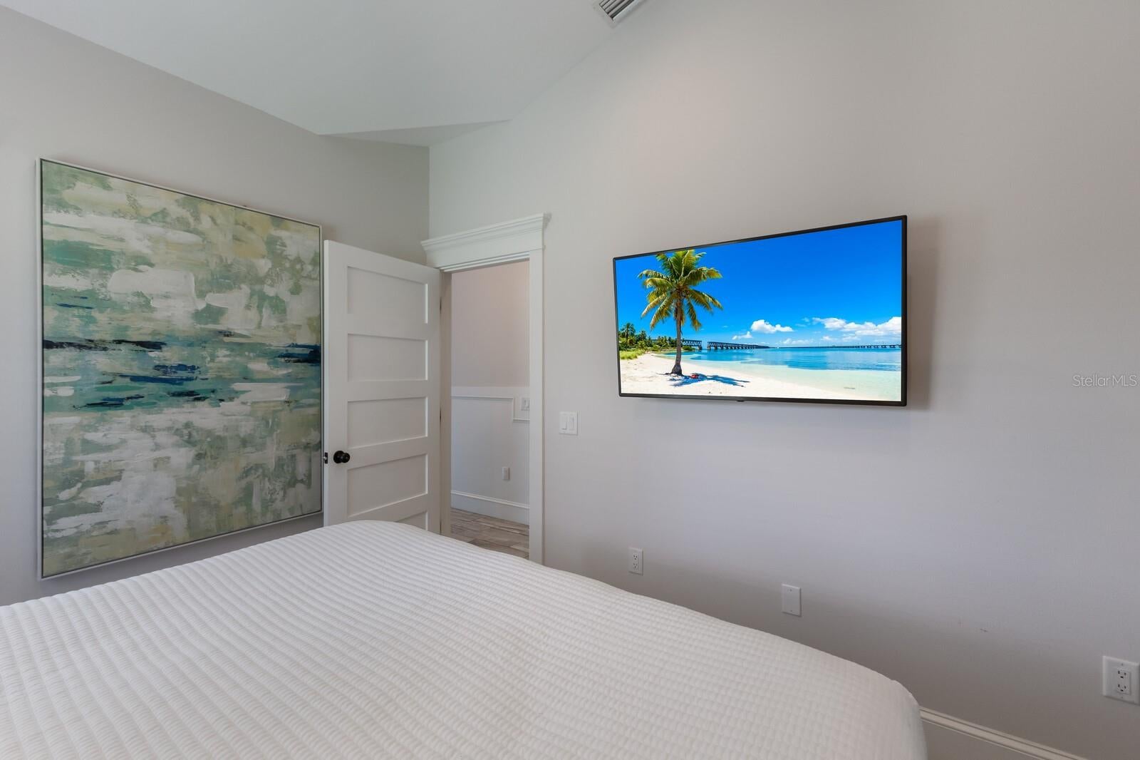 Sarasota, Florida, 34242, United States, 7 Bedrooms Bedrooms, ,6 BathroomsBathrooms,Residential,Active,1926695