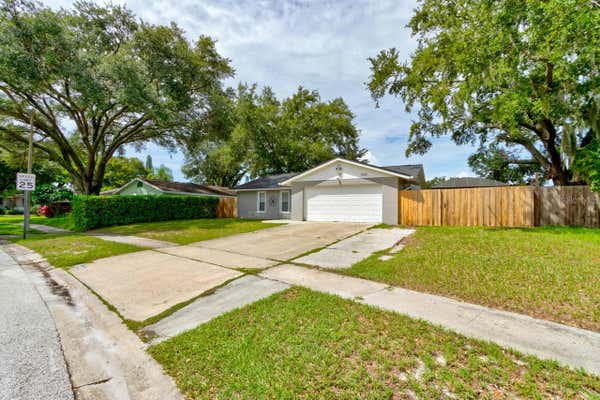 1042 CARBONE WAY, APOPKA, FL 32703, photo 2 of 22