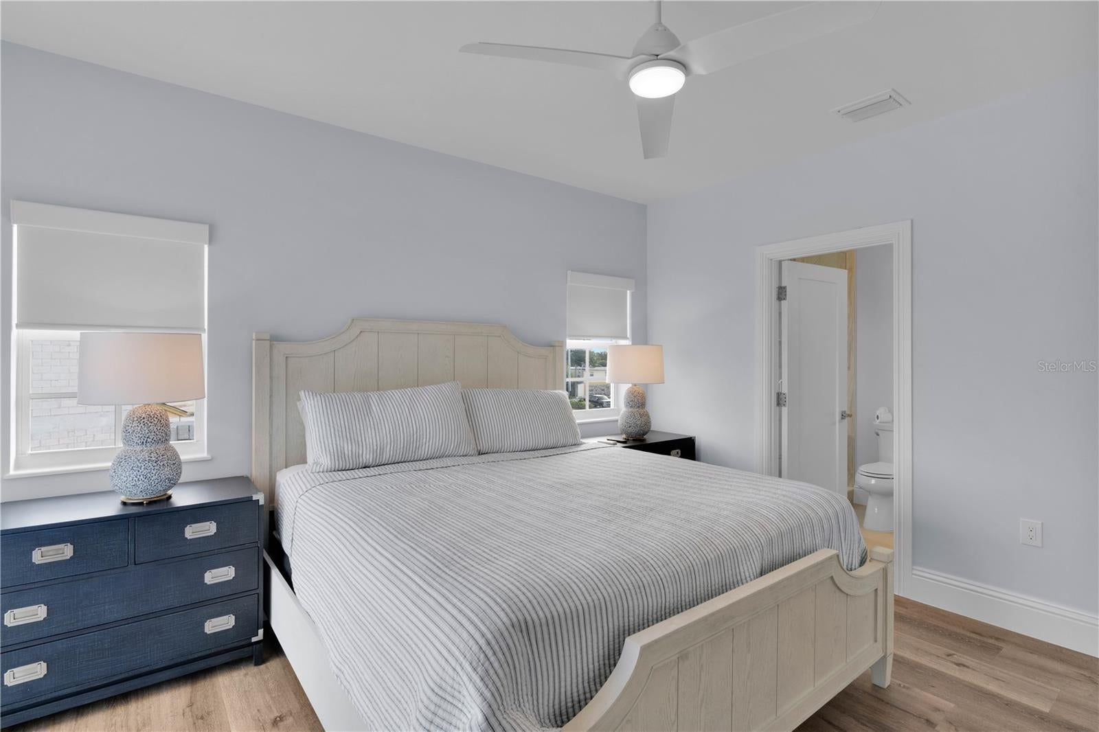 Marathon, Florida, 33050, United States, 5 Bedrooms Bedrooms, ,5 BathroomsBathrooms,Residential,Active,2016400