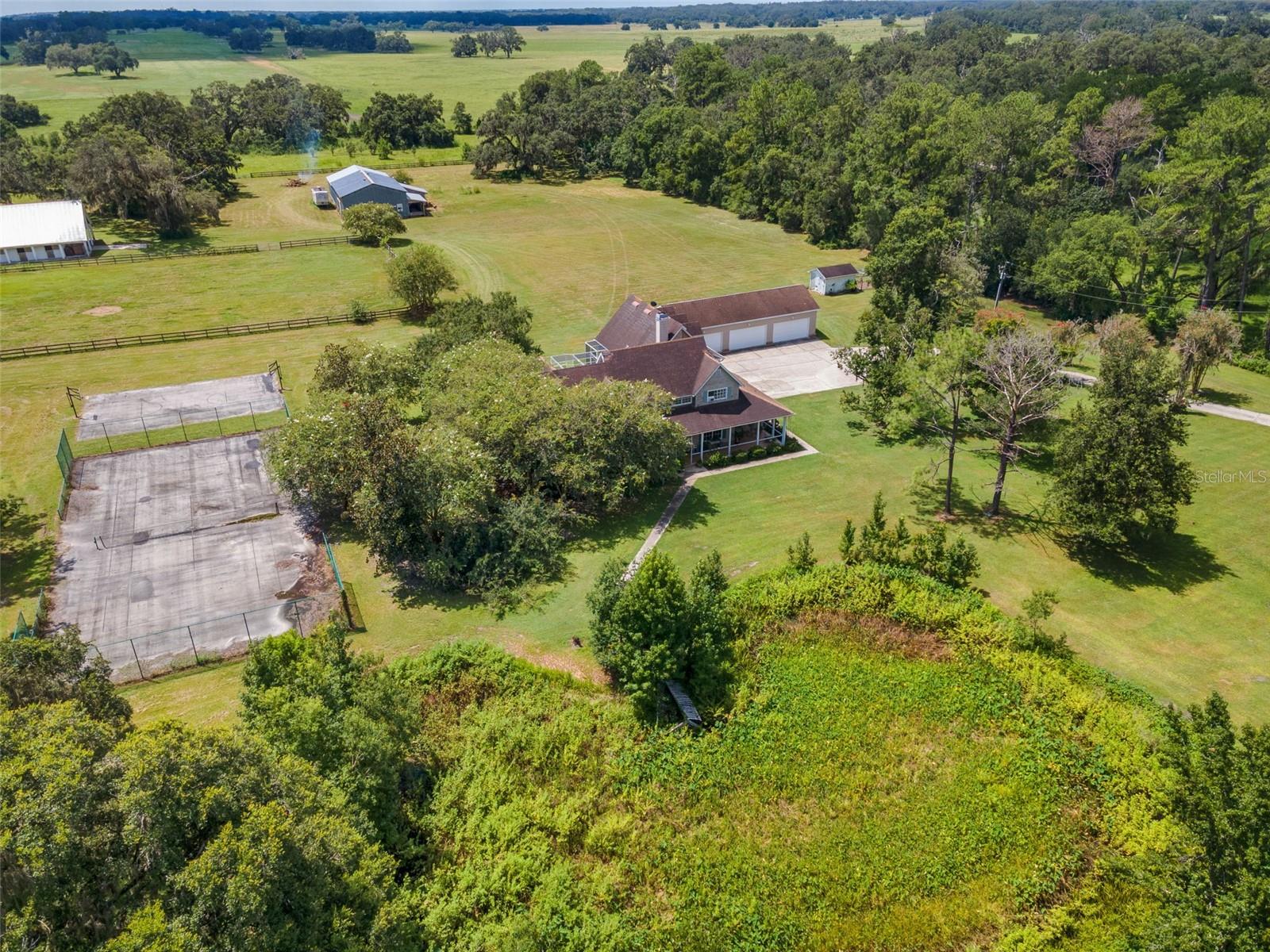 Brooksville, Florida, 34602, United States, 4 Bedrooms Bedrooms, ,6 BathroomsBathrooms,Residential,Active,1919396