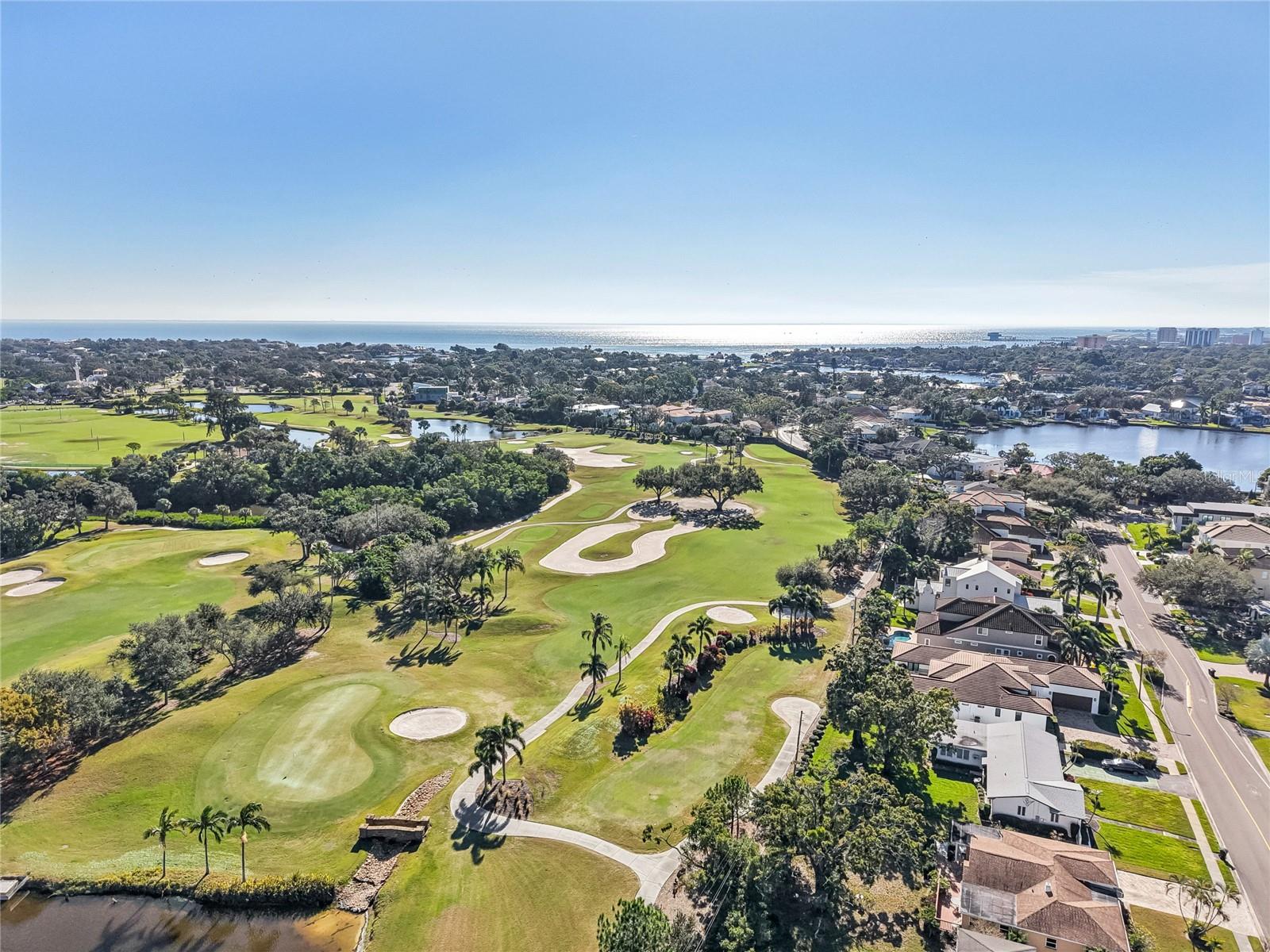 St Petersburg, Florida, 33704, United States, 4 Bedrooms Bedrooms, ,4 BathroomsBathrooms,Residential,Active,2006891