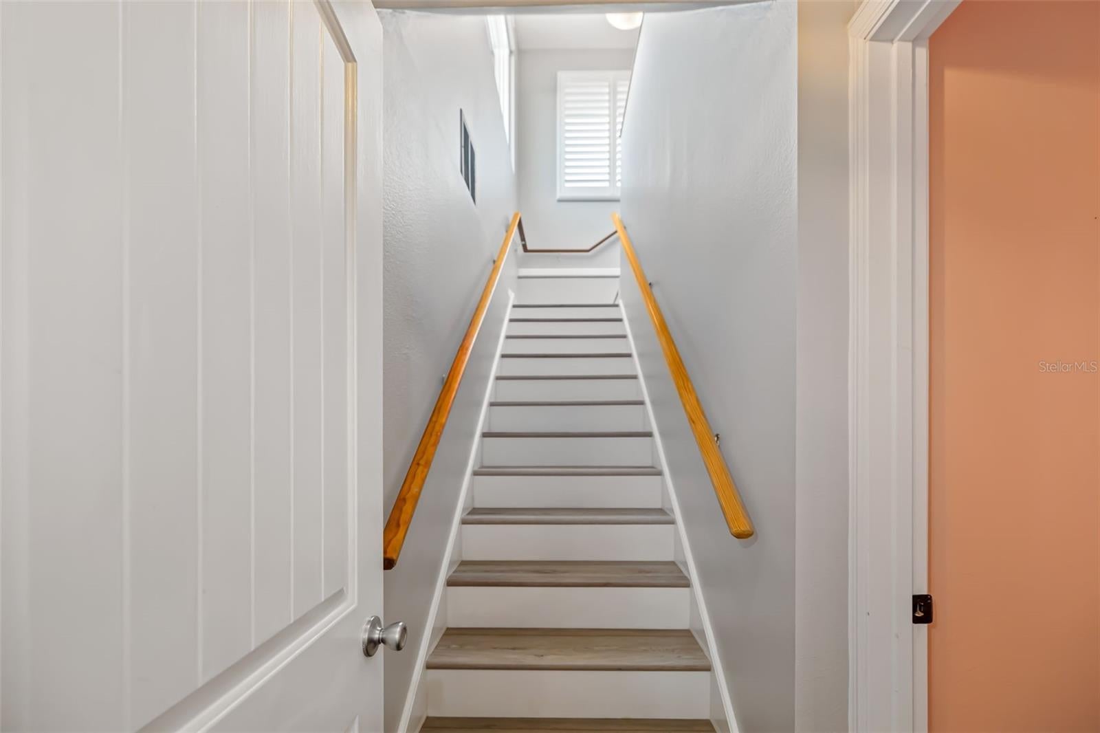 Bradenton, Florida, 34210, United States, 3 Bedrooms Bedrooms, ,3 BathroomsBathrooms,Residential,Active,1993663