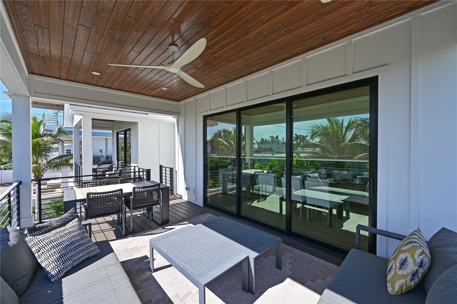 Holmes Beach, Florida, 34217, United States, 4 Bedrooms Bedrooms, ,4 BathroomsBathrooms,Residential,Active,1995267