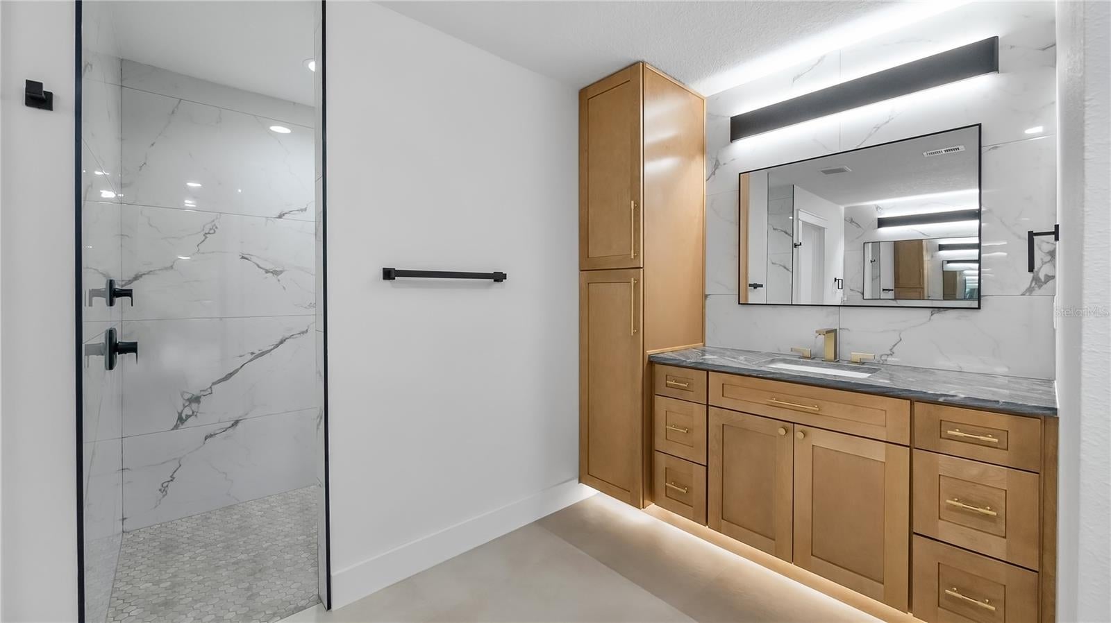 Montverde, Florida, 34756, United States, 4 Bedrooms Bedrooms, ,3 BathroomsBathrooms,Residential,Active,1904751