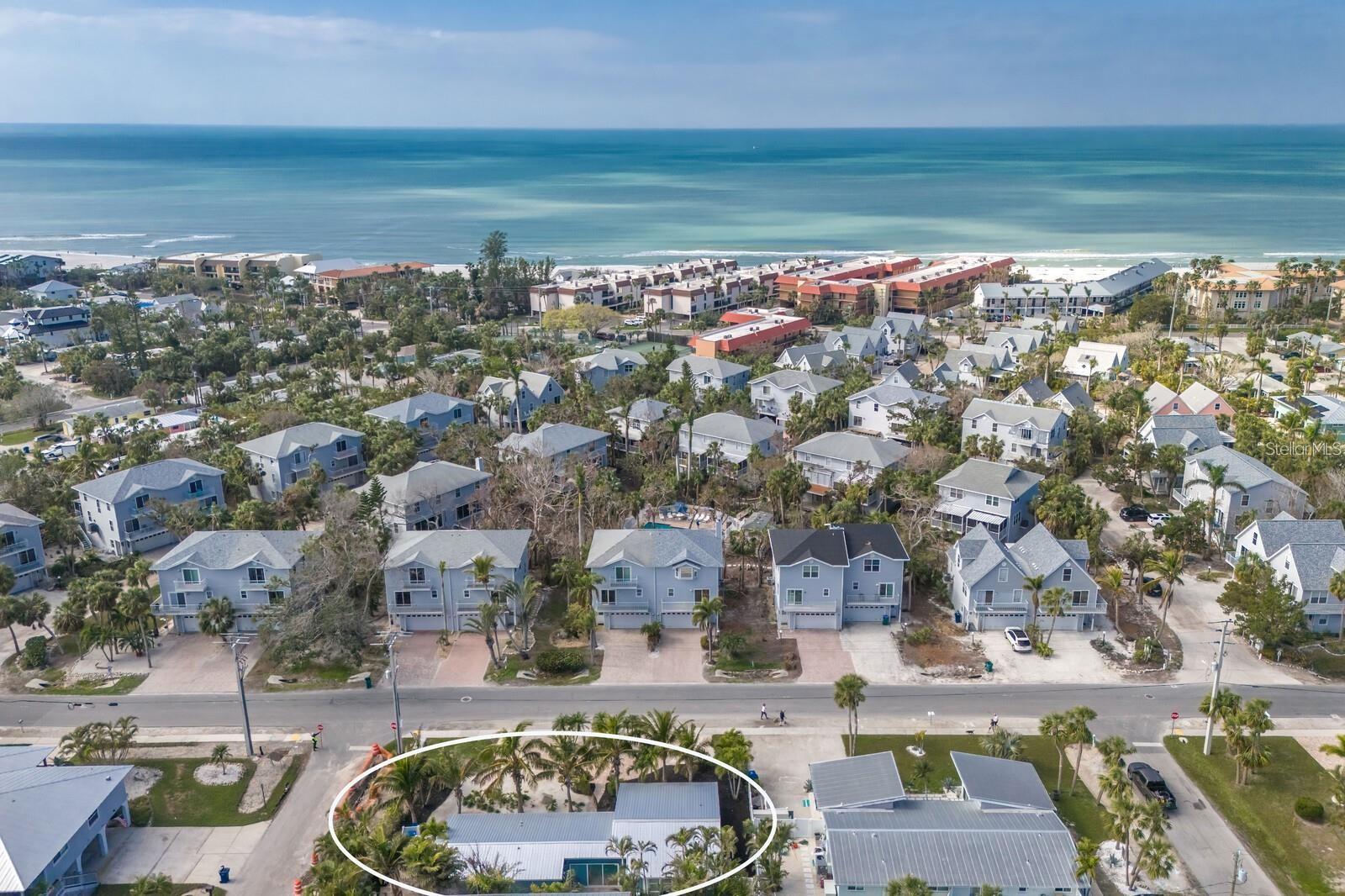 Holmes Beach, Florida, 34217, United States, 5 Bedrooms Bedrooms, ,3 BathroomsBathrooms,Residential,Active,2007151