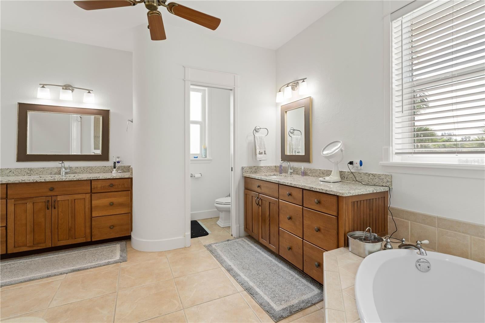 Punta Gorda, Florida, 33982, United States, 5 Bedrooms Bedrooms, ,4 BathroomsBathrooms,Residential,Active,1905353