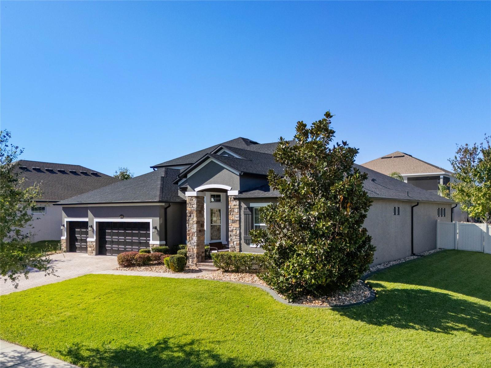 Winter Garden, Florida, 34787, United States, 5 Bedrooms Bedrooms, ,5 BathroomsBathrooms,Residential,Active,1742084