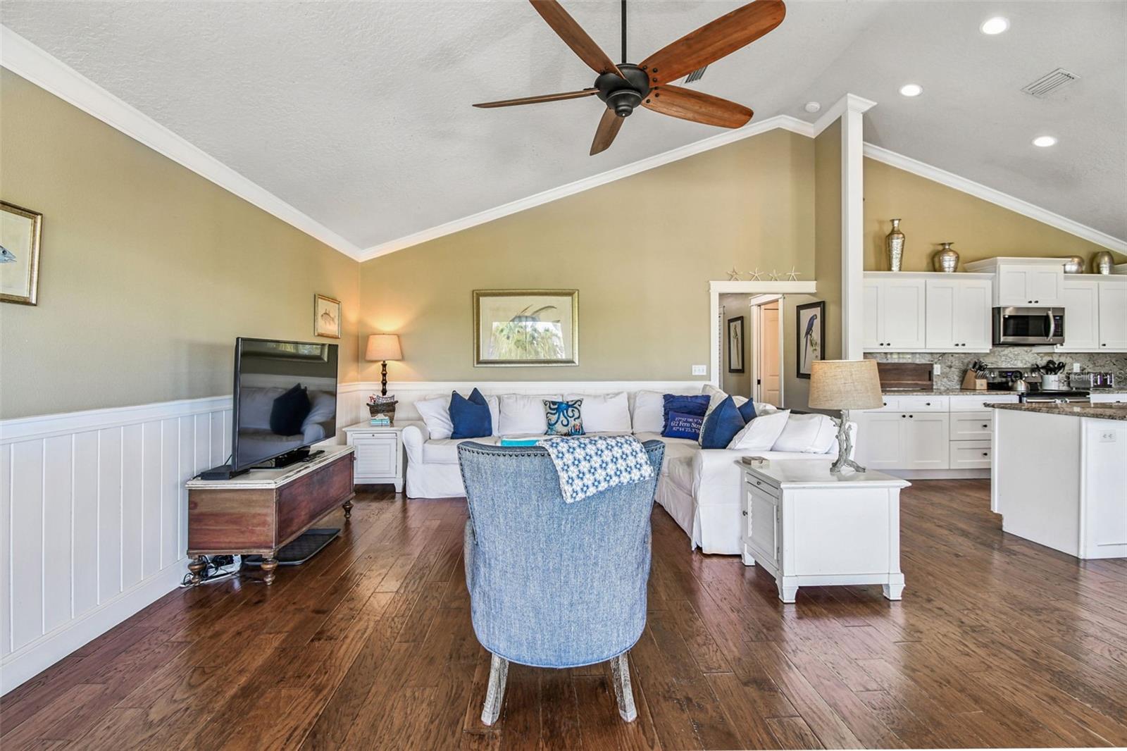 Anna Maria, Florida, 34216, United States, 3 Bedrooms Bedrooms, ,2 BathroomsBathrooms,Residential,Active,2007178