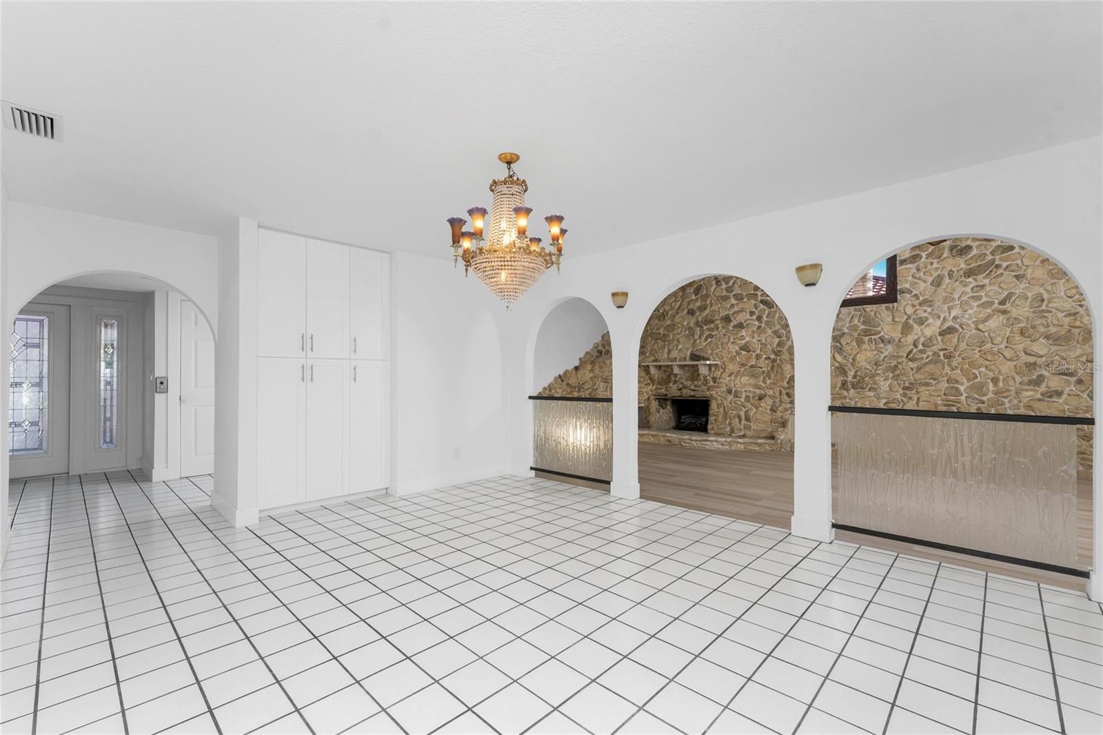 Port Charlotte, Florida, 33952, United States, 5 Bedrooms Bedrooms, ,5 BathroomsBathrooms,Residential,Active,2010210