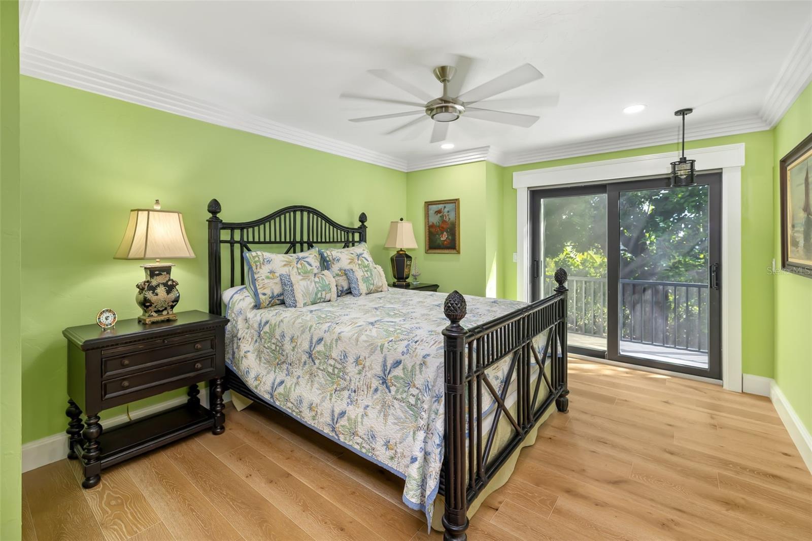 Longboat Key, Florida, 34228, United States, 3 Bedrooms Bedrooms, ,4 BathroomsBathrooms,Residential,Active,1995265