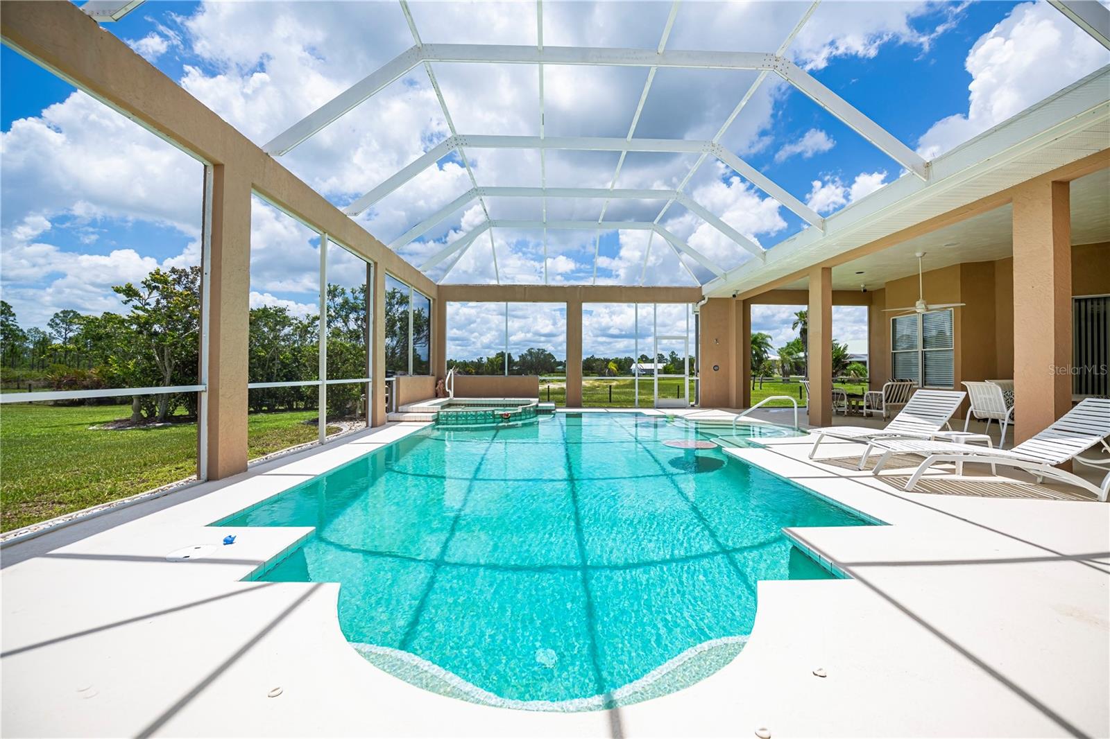 Punta Gorda, Florida, 33982, United States, ,5 BathroomsBathrooms,Residential,Active,1869106