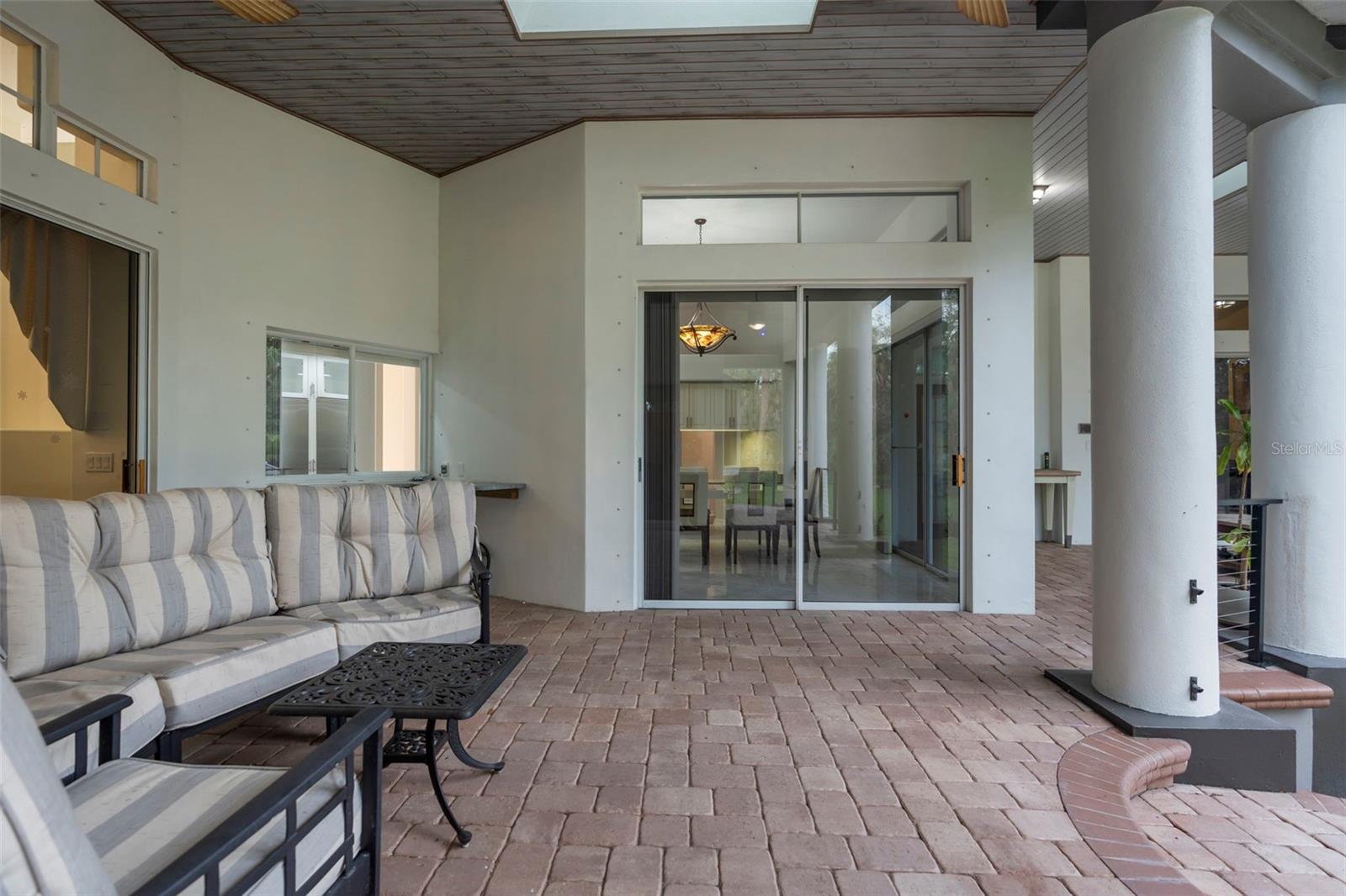 Tarpon Springs, Florida, 34689, United States, 4 Bedrooms Bedrooms, ,3 BathroomsBathrooms,Residential,Active,1900413