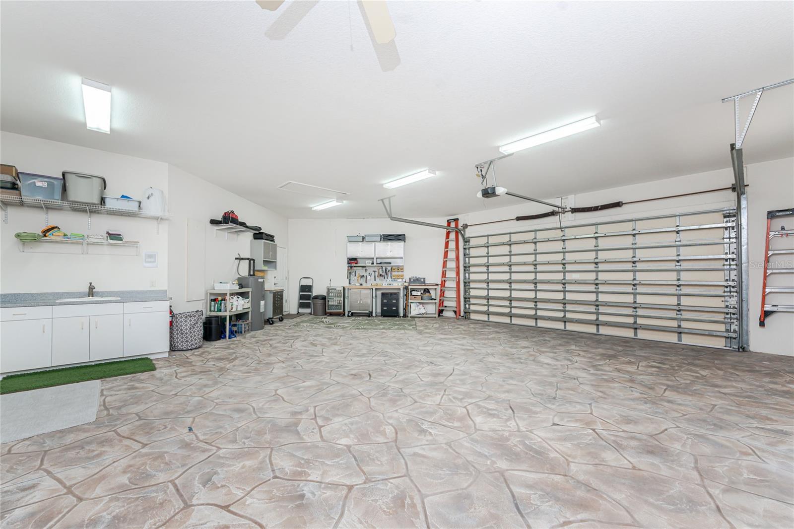 Port Charlotte, Florida, 33981, United States, 4 Bedrooms Bedrooms, ,3 BathroomsBathrooms,Residential,Active,1953371