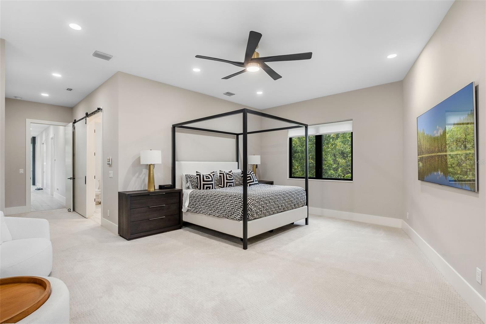 Winter Park, Florida, 32789, United States, 3 Bedrooms Bedrooms, ,4 BathroomsBathrooms,Residential,Active,1884859