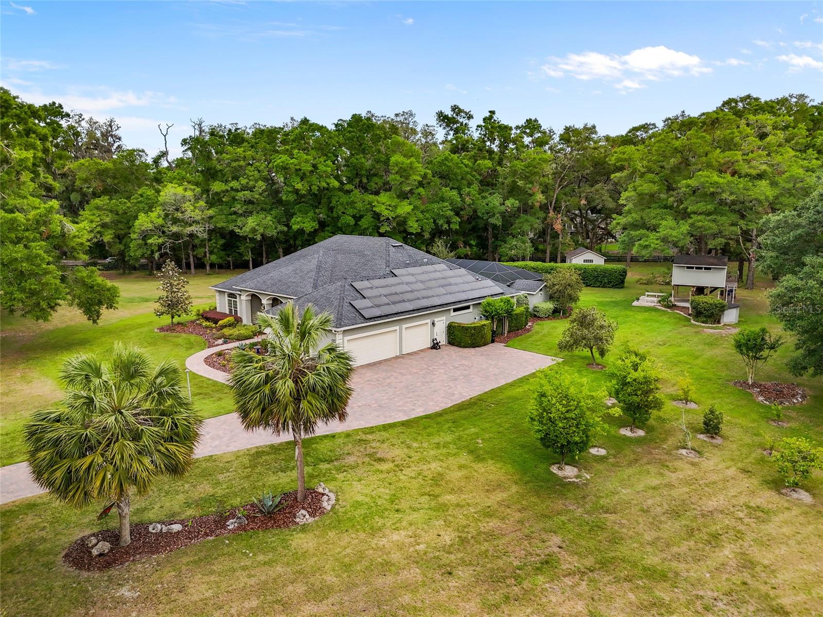 Newberry, Florida, 32669, United States, 4 Bedrooms Bedrooms, ,3 BathroomsBathrooms,Residential,Active,1810517