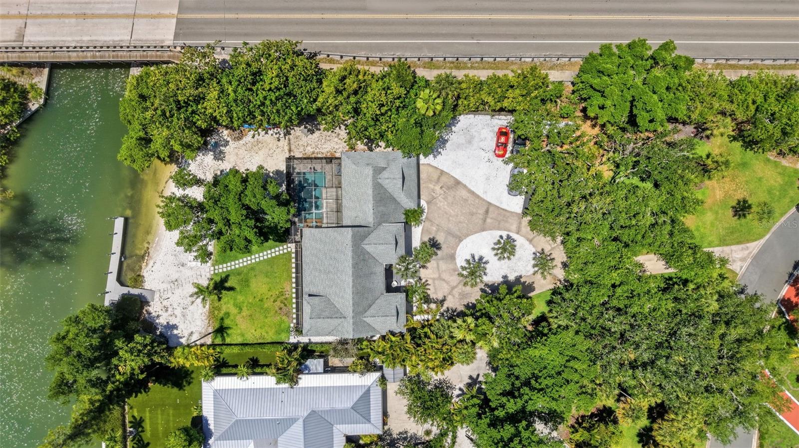 Sarasota, Florida, 34242, United States, 5 Bedrooms Bedrooms, ,4 BathroomsBathrooms,Residential,Active,2045533