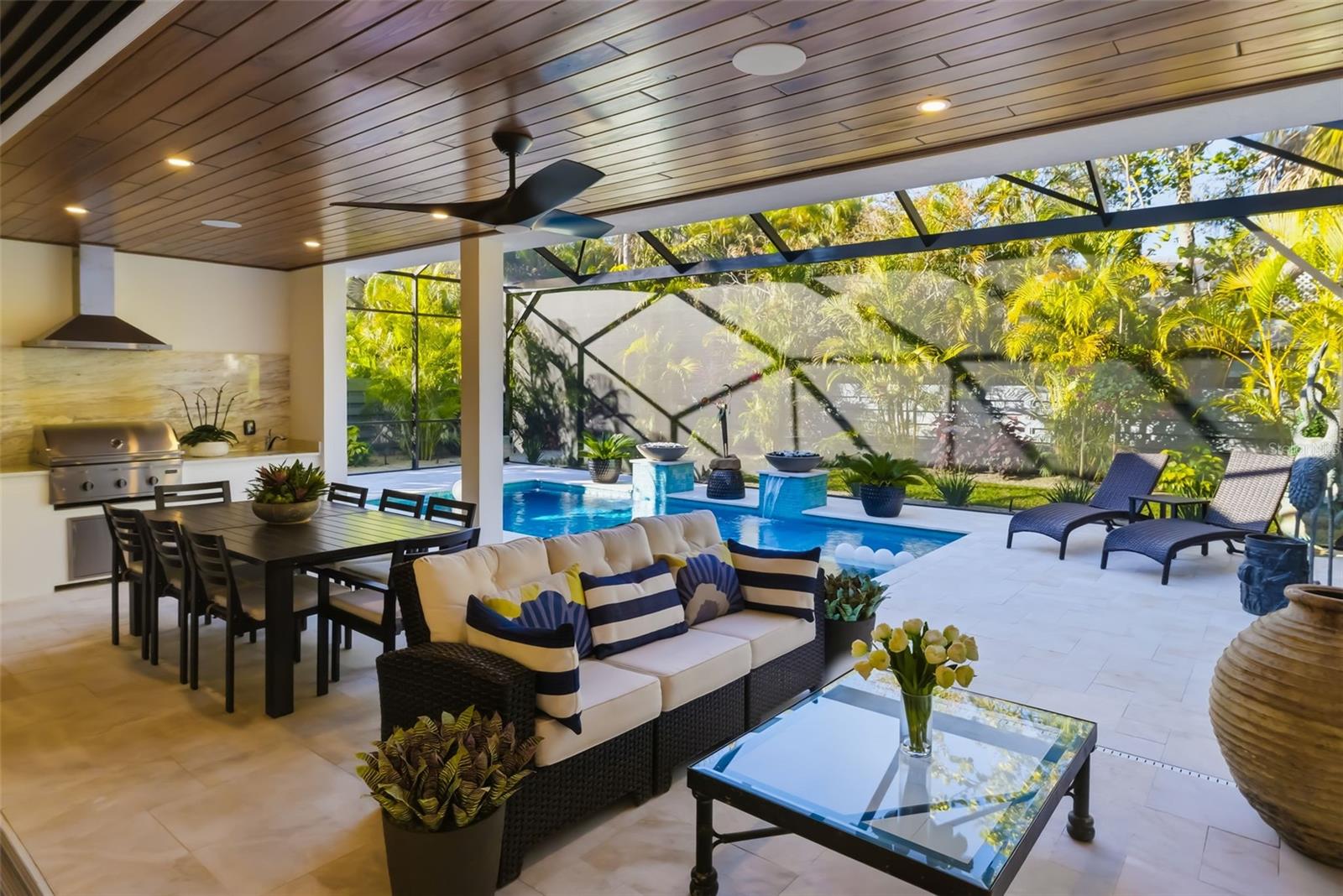 Sarasota, Florida, 34239, United States, 4 Bedrooms Bedrooms, ,5 BathroomsBathrooms,Residential,Active,2009172