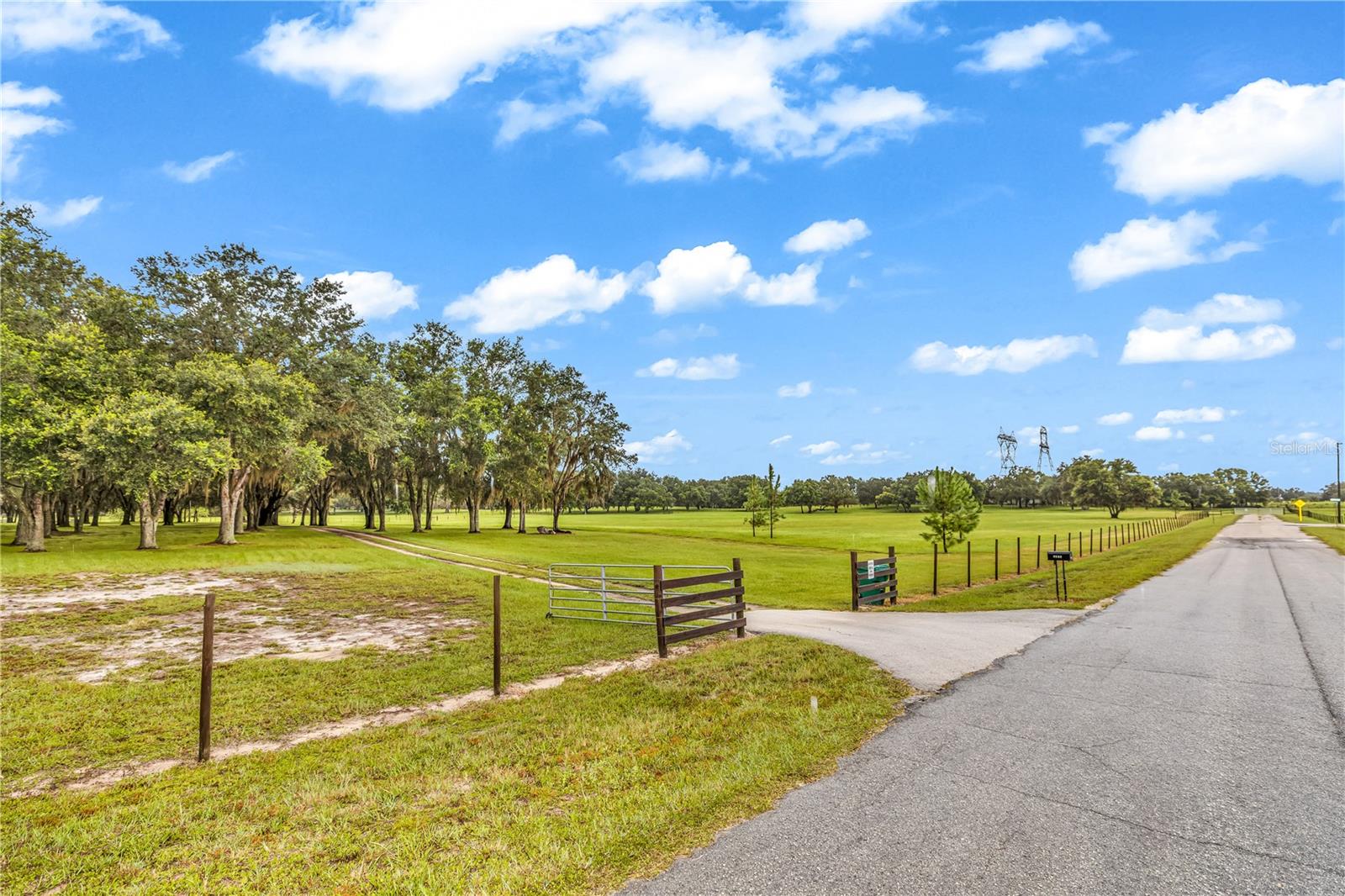 Crystal River, Florida, 34428, United States, 6 Bedrooms Bedrooms, ,5 BathroomsBathrooms,Residential,Active,1945058