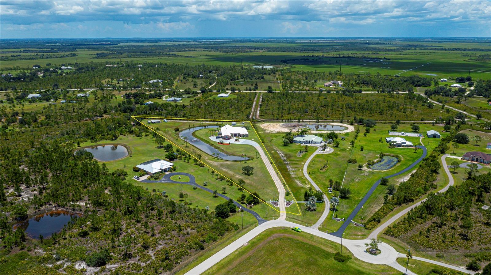 Punta Gorda, Florida, 33982, United States, ,5 BathroomsBathrooms,Residential,Active,1869106