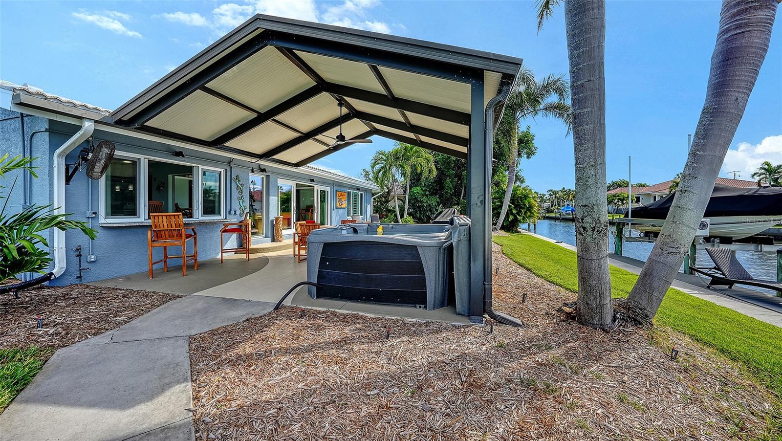 Sarasota, Florida, 34242, United States, 2 Bedrooms Bedrooms, ,2 BathroomsBathrooms,Residential,Active,1971807