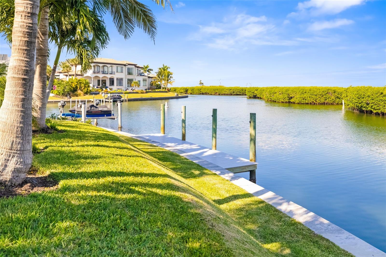 Longboat Key, Florida, 34228, United States, 3 Bedrooms Bedrooms, ,4 BathroomsBathrooms,Residential,Active,1995265