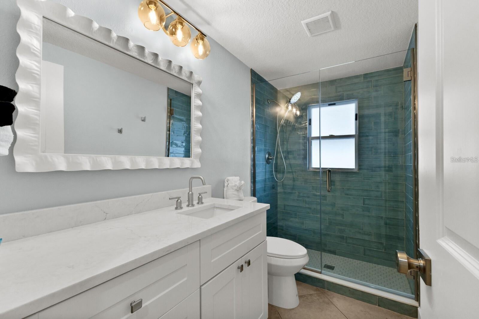 Holmes Beach, Florida, 34217, United States, 5 Bedrooms Bedrooms, ,3 BathroomsBathrooms,Residential,Active,2007151